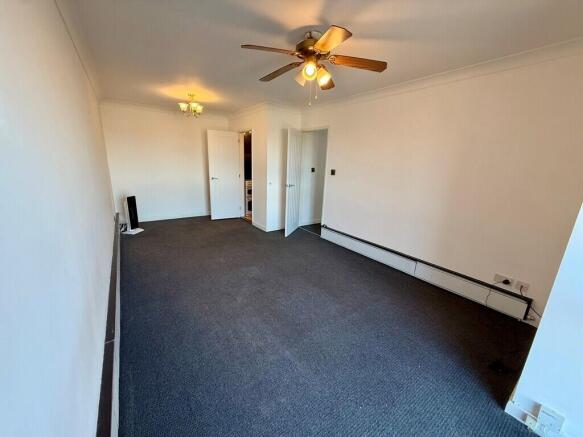 Living room (2)