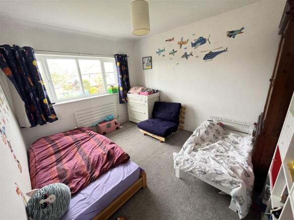 Bedroom 2.jpg