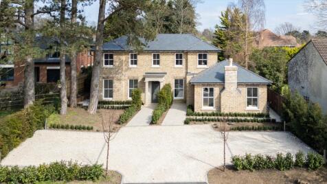 Heath Ridge Green, Cobham, Surrey, KT11