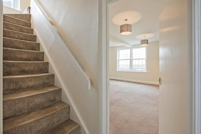 2 bed Flat for sale Image 7