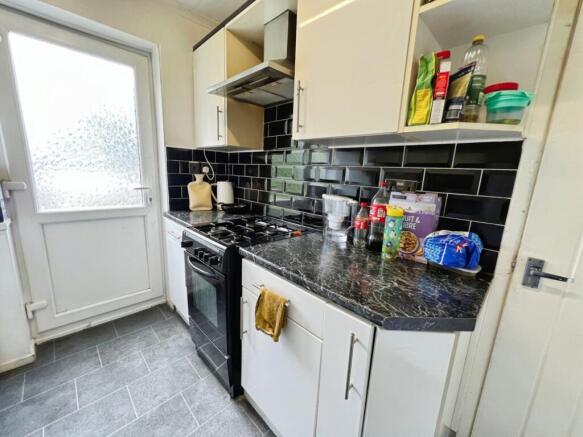 3 bed Terraced for sale Image 8