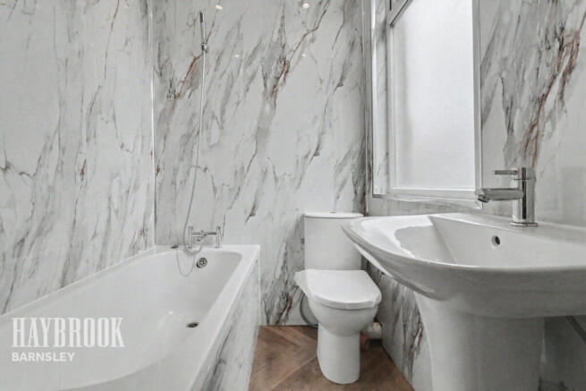 2 bed Terraced for sale Image 8