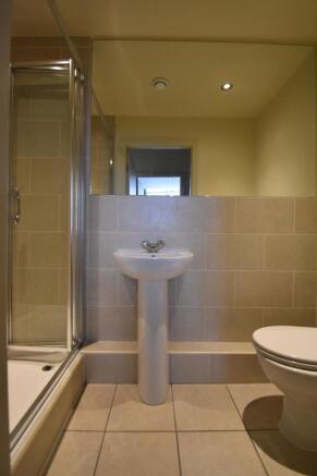 1 bed Apartment to rent Image 5