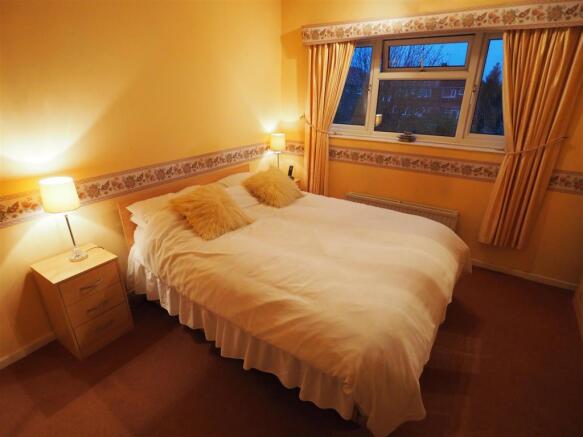 Master Bedroom 355
