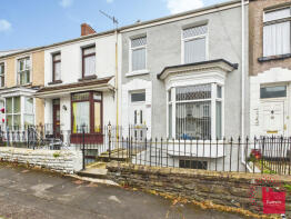 14 Top Flat, Danygraig Road, Port Tennant, Swansea SA1 8LY