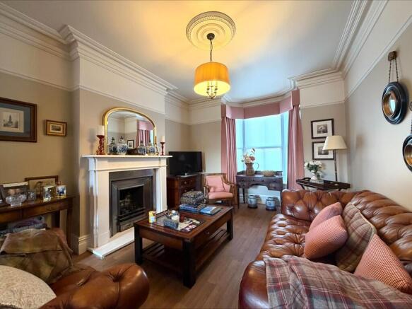 processed-53B934E...