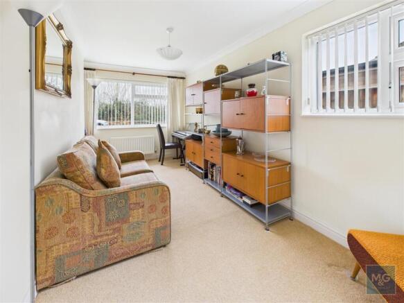 Study/Bedroom 4