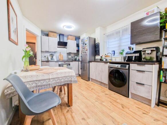 Open Plan Lounge / Kitchen / Diner