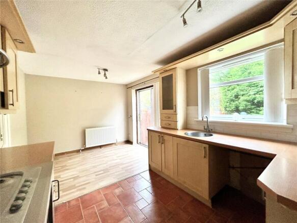 Kitchen/Dining