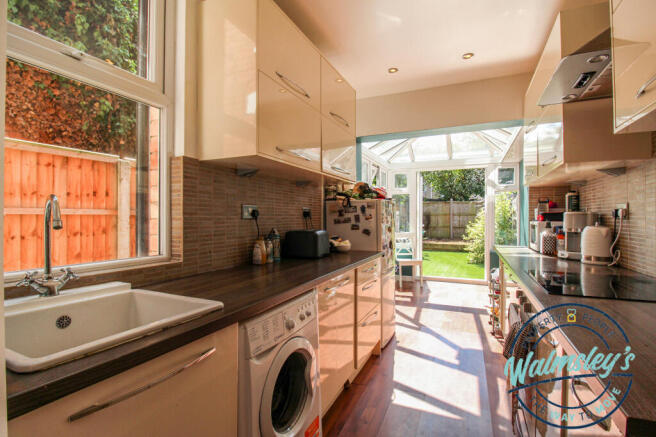 Kitchen breakfast room