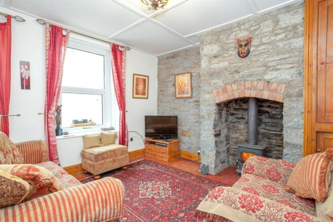 Sitting Room 1.jpg