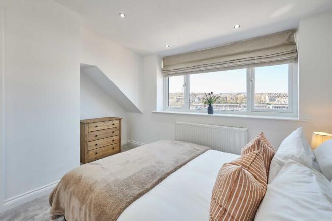 3 bed End of Terrace for sale Image 9