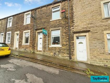 Wellington Street, Barnoldswick, BB18