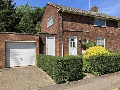 Chequers, Welwyn Garden City