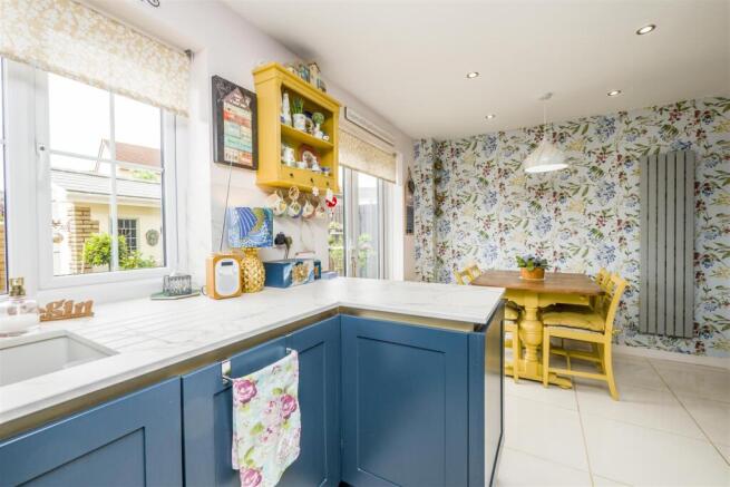 Kitchen/Dining Room