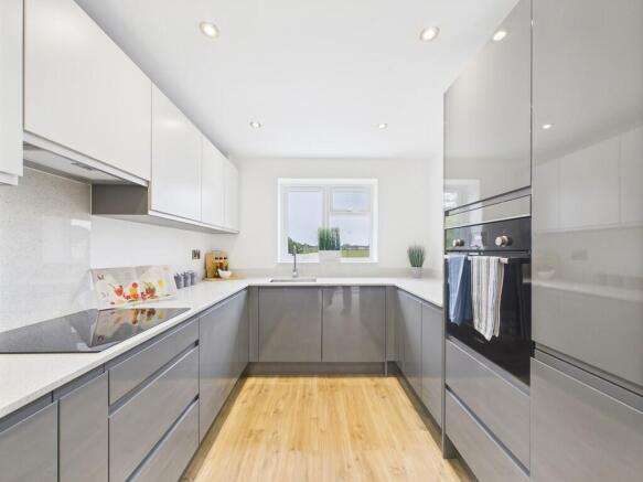 CAM03519G0-PR0314...