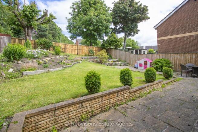 Langley Crescent, Langley Moor, Durham photo 4
