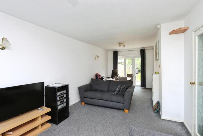 3 bed Semi-Detached for sale Image 6