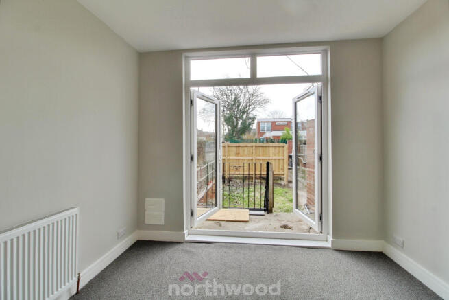3 bed Terraced to rent Image 5