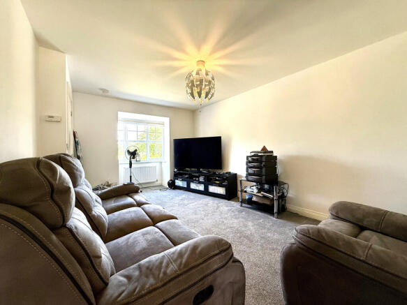 Ash Drive,  Bowgreave, PR3 photo 4