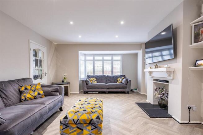 Crows Road, Epping photo 3