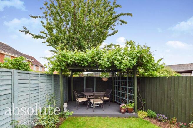 Rear Decked Area