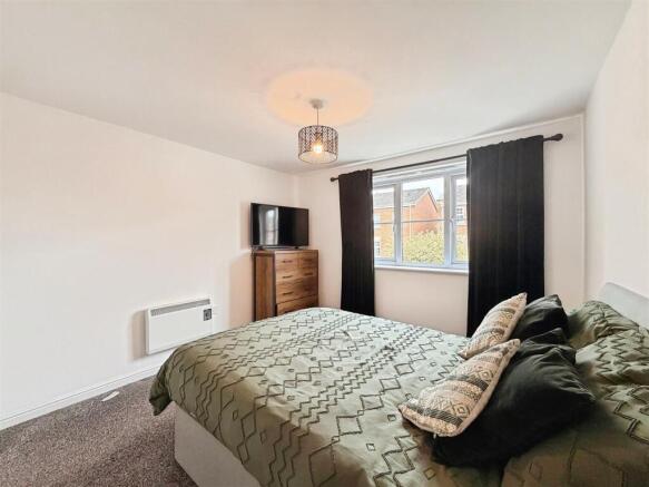 2 bed Apartment for sale Image 7