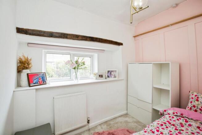 2 bed Terraced for sale Image 7