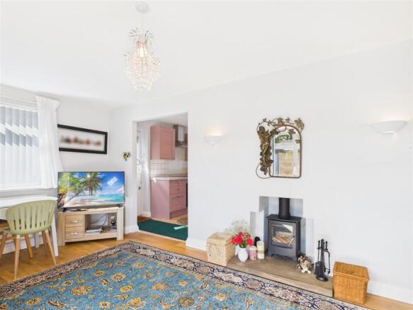 2 bed Detached Bungalow for sale Image 8