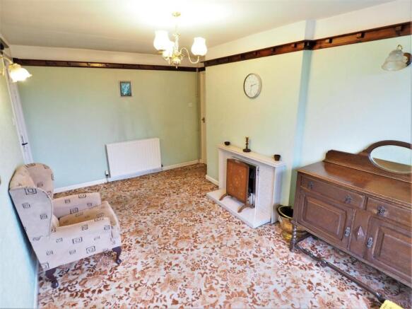 Living/Dining Room 993