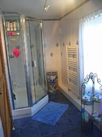Photo 6