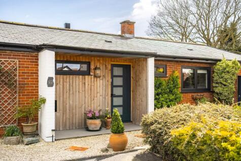 Woodfields, Stradbroke