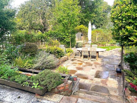 REAR GARDEN C.jpg
