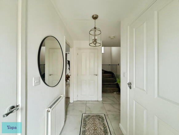 3 bed Detached for sale Image 6