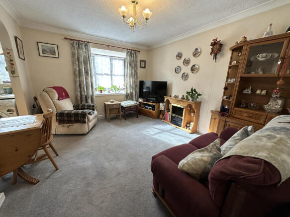 Photo 21-10-2025, 11 45 15