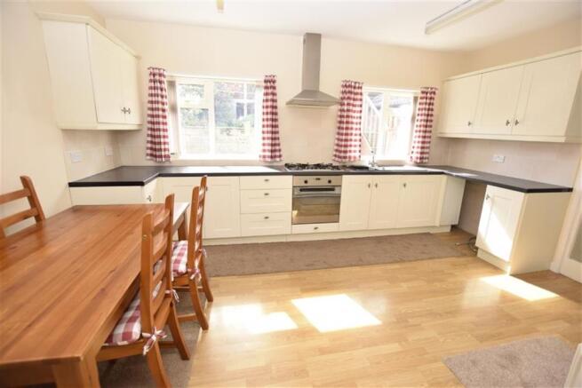 DINING KITCHEN