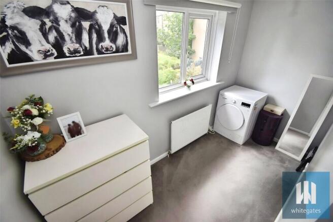 2 bed Terraced to rent Image 7