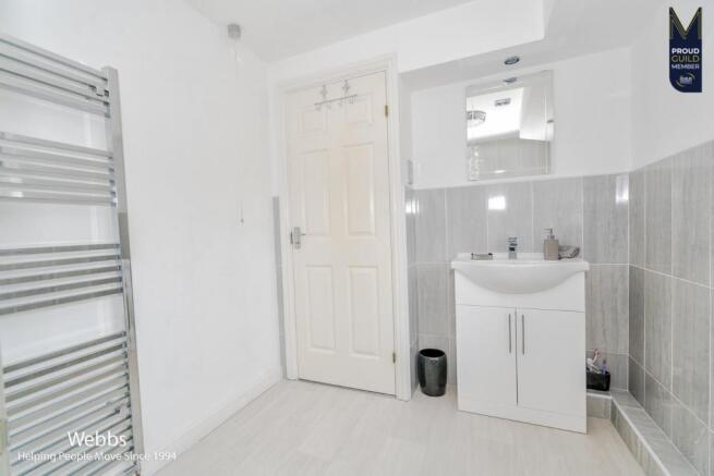 41, Redbourn Road, Bloxwich, Walsall, WS33XT-34.jp
