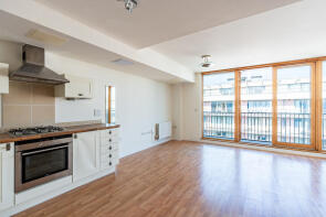Flat 45, Waverley House, Cathedral Walk, City Centre, Bristol BS1 5LW