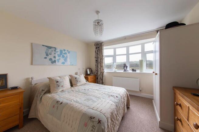 42 Warden Close LOW RES-10.jpg