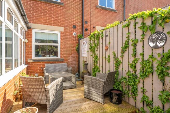5 bed Terraced for sale Image 12