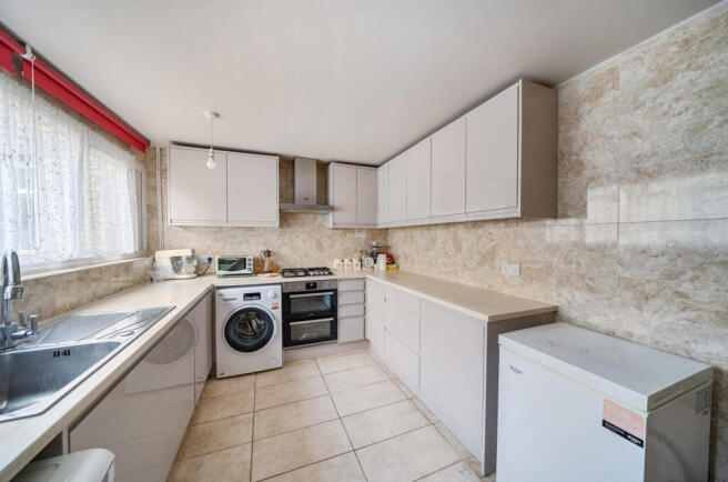 1404961-18-697b84...