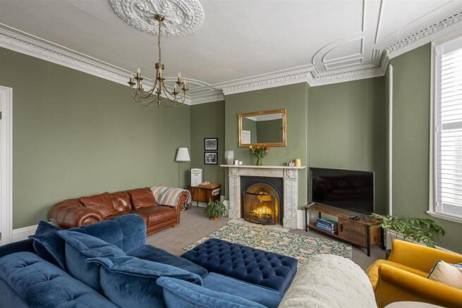 Master Bedroom / Drawing Room