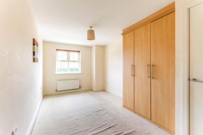2 bed Flat to rent Image 5