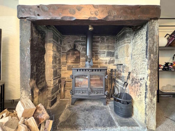 2 bed Cottage for sale Image 7