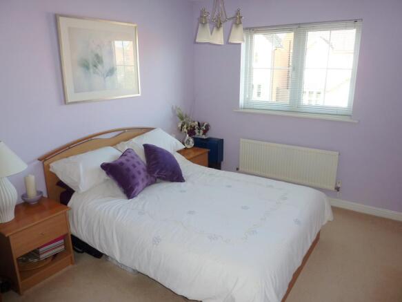 Guest bedroom