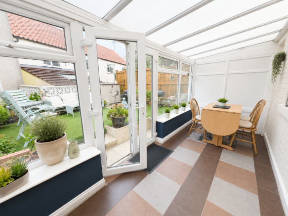 3 bed Terraced for sale Image 5