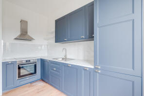 Flat 5, Andrew Court, Wedderburn Road, London NW3 5QE