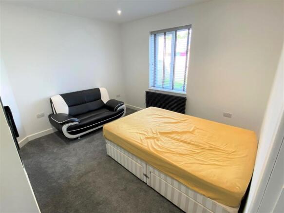 21 East Road Bedroom 4
