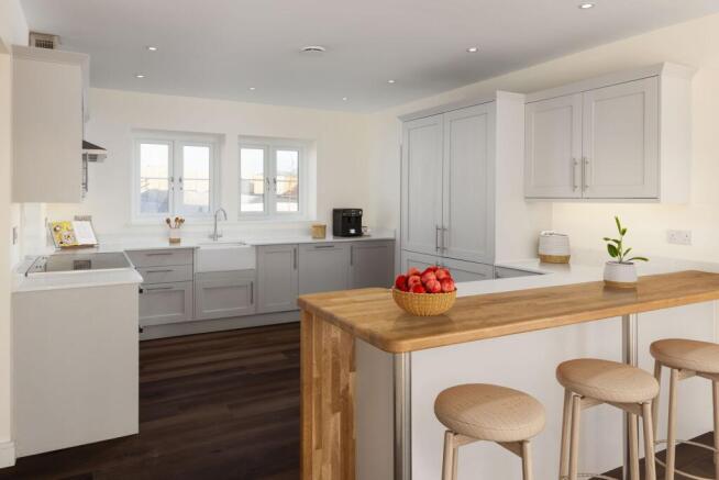 3 bed Detached Bungalow for sale Image 7